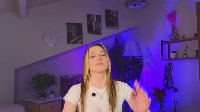 VannessaStrotz webcam cam4 model stream image