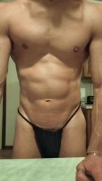 Gil_Hot_ webcam model stream image