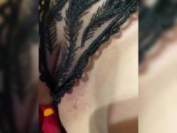 qwerty95777-1 webcam model stream image