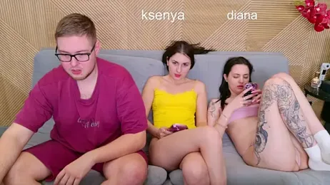 Ksenny webcam stripchat model stream image