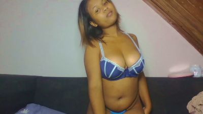 Chella_Bella webcam model stream image