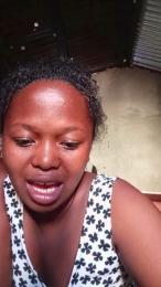 honesexy webcam model stream image