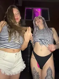 RollingGirls webcam model stream image