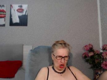 koroleva70 webcam model stream image