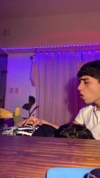 Devilboyzzz webcam model stream image