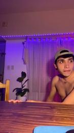 Devilboyzzz webcam model stream image