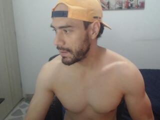 Jusstin I webcam flirt4free model stream image