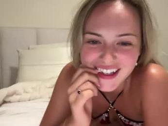 luvaimee webcam chaturbate model stream image