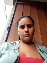 Andreita_95 webcam model stream image