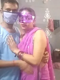 Sexy_pari01 webcam model stream image