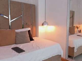 martiinaa-jones webcam model stream image