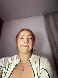 Sofhi_a20 webcam model stream image