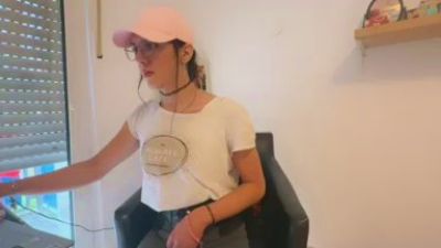 sweetgino webcam model stream image