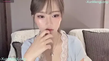 -XunMengLong- webcam model stream image