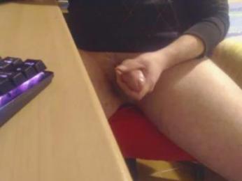 Kratos_mad webcam model stream image