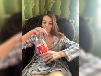 Dn8888 webcam bongacams model stream image