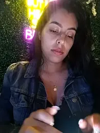 Luianna webcam model stream image