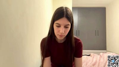 YuriWildeisen webcam cam4 model stream image