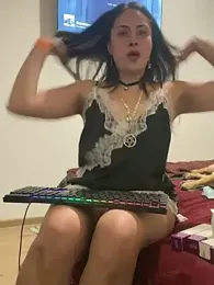 Effyvice13 webcam model stream image