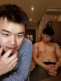 day-18 webcam model stream image