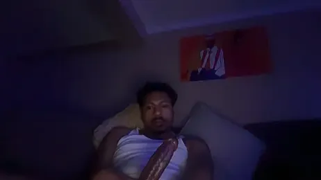 Yungandhungd webcam stripchat model stream image