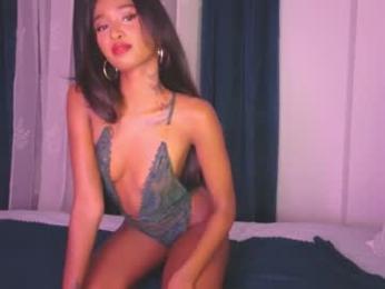 cherrrish_ webcam model stream image