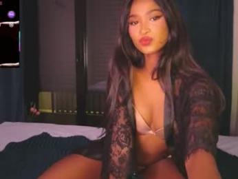 cherrrish_ webcam model stream image