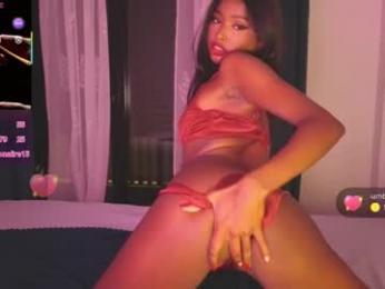 cherrrish_ webcam model stream image