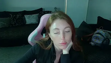 Red_firesquirt webcam model stream image