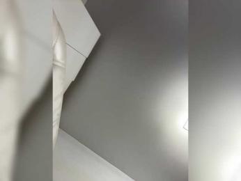 James00n webcam bongacams model stream image