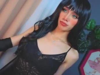 familystroke_twinny8 webcam model stream image