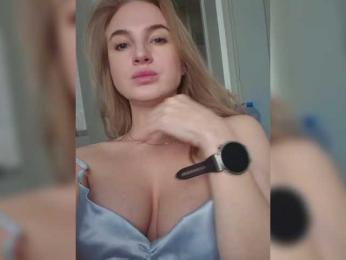 Eseniyavl webcam model stream image