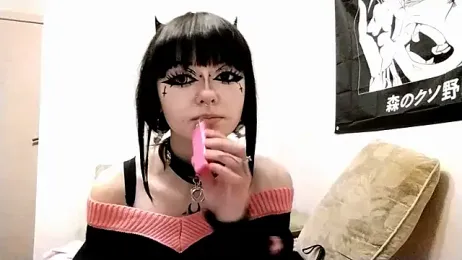 SmilingPatent webcam model stream image