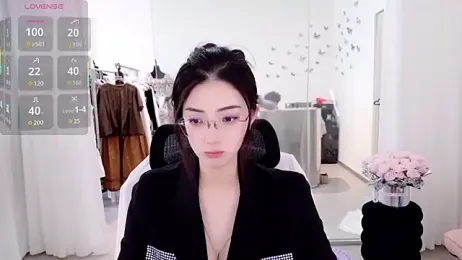 yangyang-777 webcam stripchat model stream image