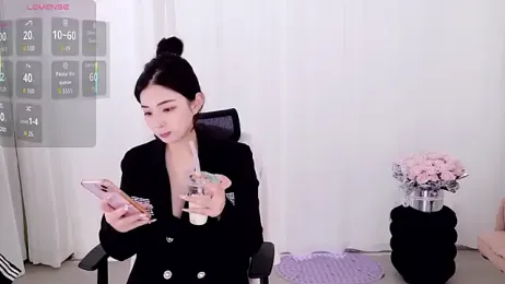 yangyang-777 webcam model stream image