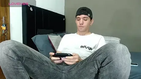 Matteo12_ webcam model stream image