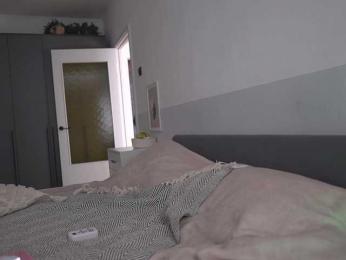 emmsee webcam model stream image