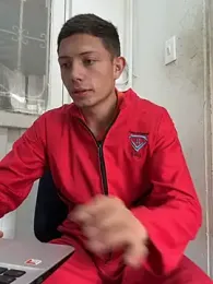 santiObrero webcam model stream image