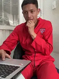 santiObrero webcam model stream image