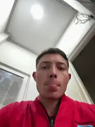 santiObrero webcam model stream image