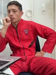 santiObrero webcam model stream image