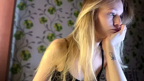 StarFrom_Hell webcam model stream image