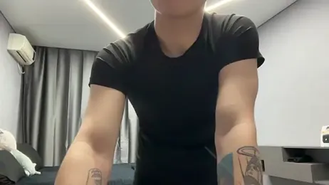 MaxWoolf webcam model stream image