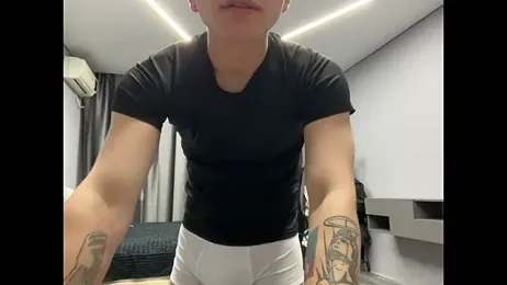 MaxWoolf webcam model stream image