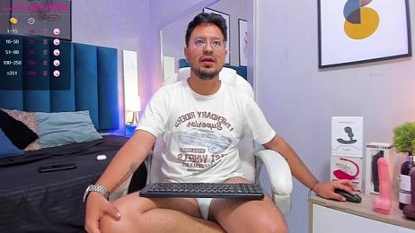 DaviidEvans_ webcam model stream image