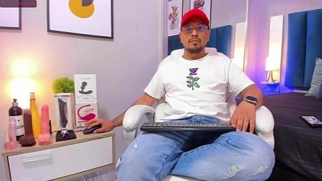 DaviidEvans_ webcam model stream image