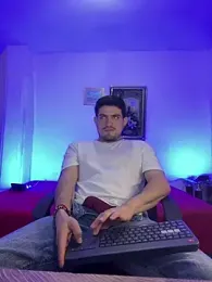 williamsmiiths16 webcam stripchat model stream image