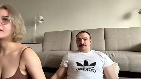 Love_plat1na webcam stripchat model stream image