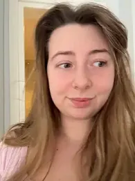 curvyflawless webcam stripchat model stream image