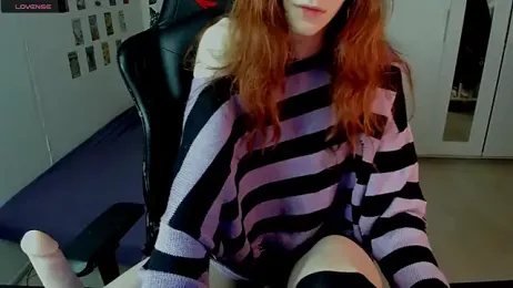 iceseeker2 webcam stripchat model stream image